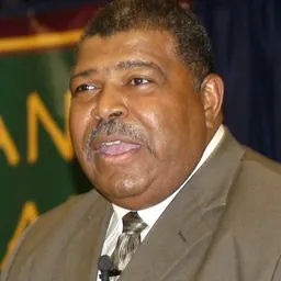 Portrait of Romeo Crennel