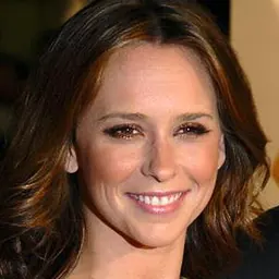 Portrait of Jennifer Love Hewitt