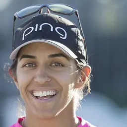 Portrait of Paula Reto