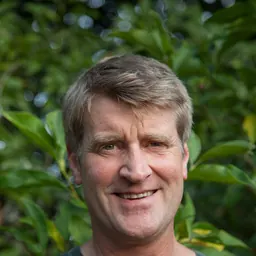 Portrait of Pete Nelson