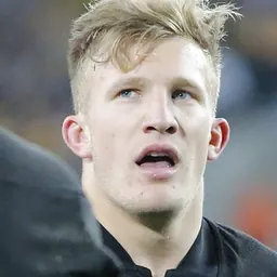 Portrait of Damian McKenzie