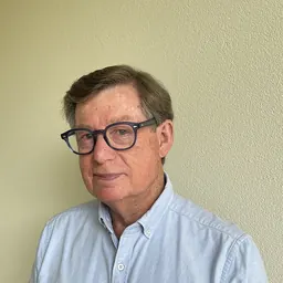 Portrait of Rob Fisher