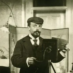 Portrait of Gabriel Veyre