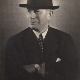 Portrait of Thomas Watson MacCallum