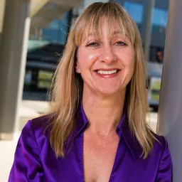 Portrait of Clíona Ní Mhurchú