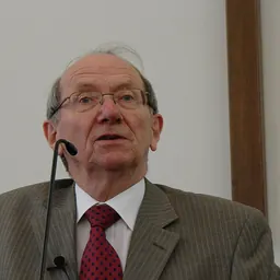 Portrait of Iain Murray