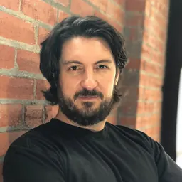 Portrait of Dustin Hodge