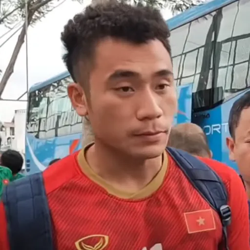 Portrait of Bùi Tiến Dụng