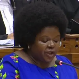 Portrait of Thandeka Mbabama