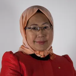 Portrait of Jemilah Mahmood