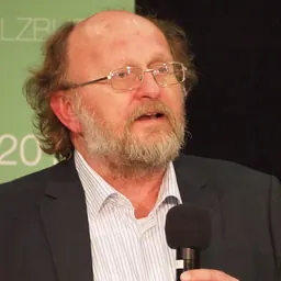 Portrait of Klaus Schmidt