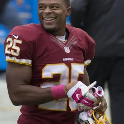 Portrait of Chris Thompson