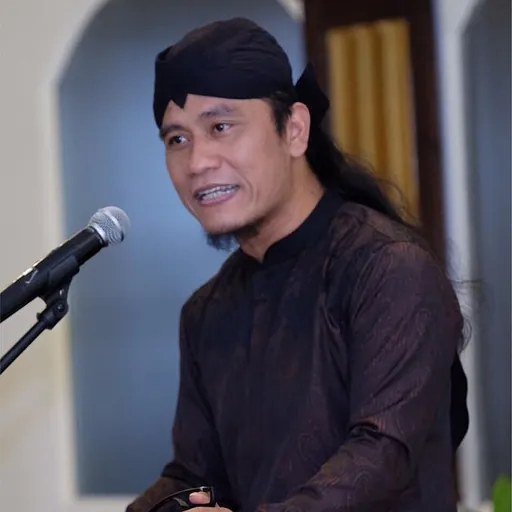 Portrait of Miftah Maulana Habiburrohman