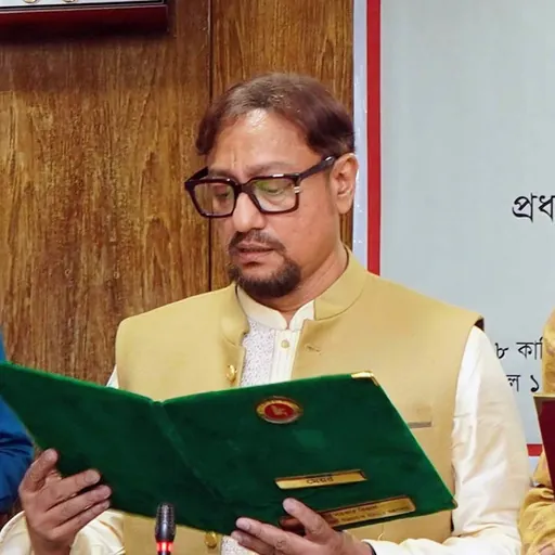 Portrait of Shahadat Hossain