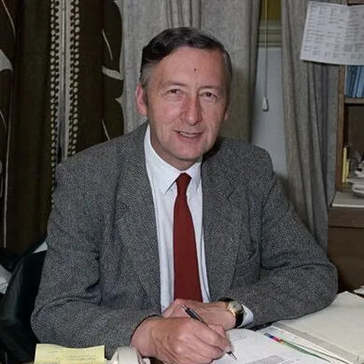 Portrait of Richard Livsey, Baron Livsey of Talgarth