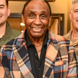 Portrait of Johnny Rodgers