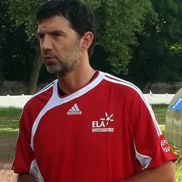 Portrait of Éric Sikora