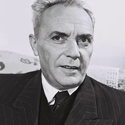 Portrait of Zalman Aran