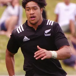 Portrait of Leicester Fainga'anuku