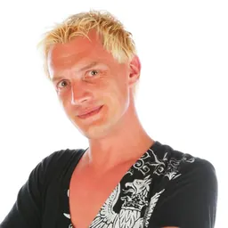 Portrait of Martijn van Nellestijn