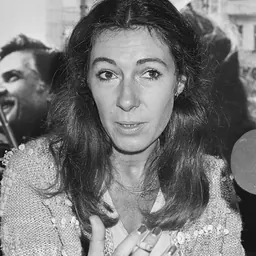 Portrait of Jeanine Meerapfel